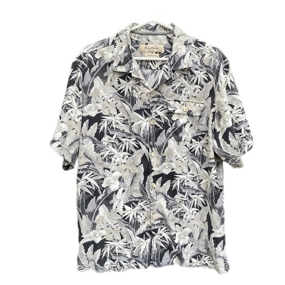 Silk Hawaiian Print Tommy Bahama button down shirt - Picture 1 of 16